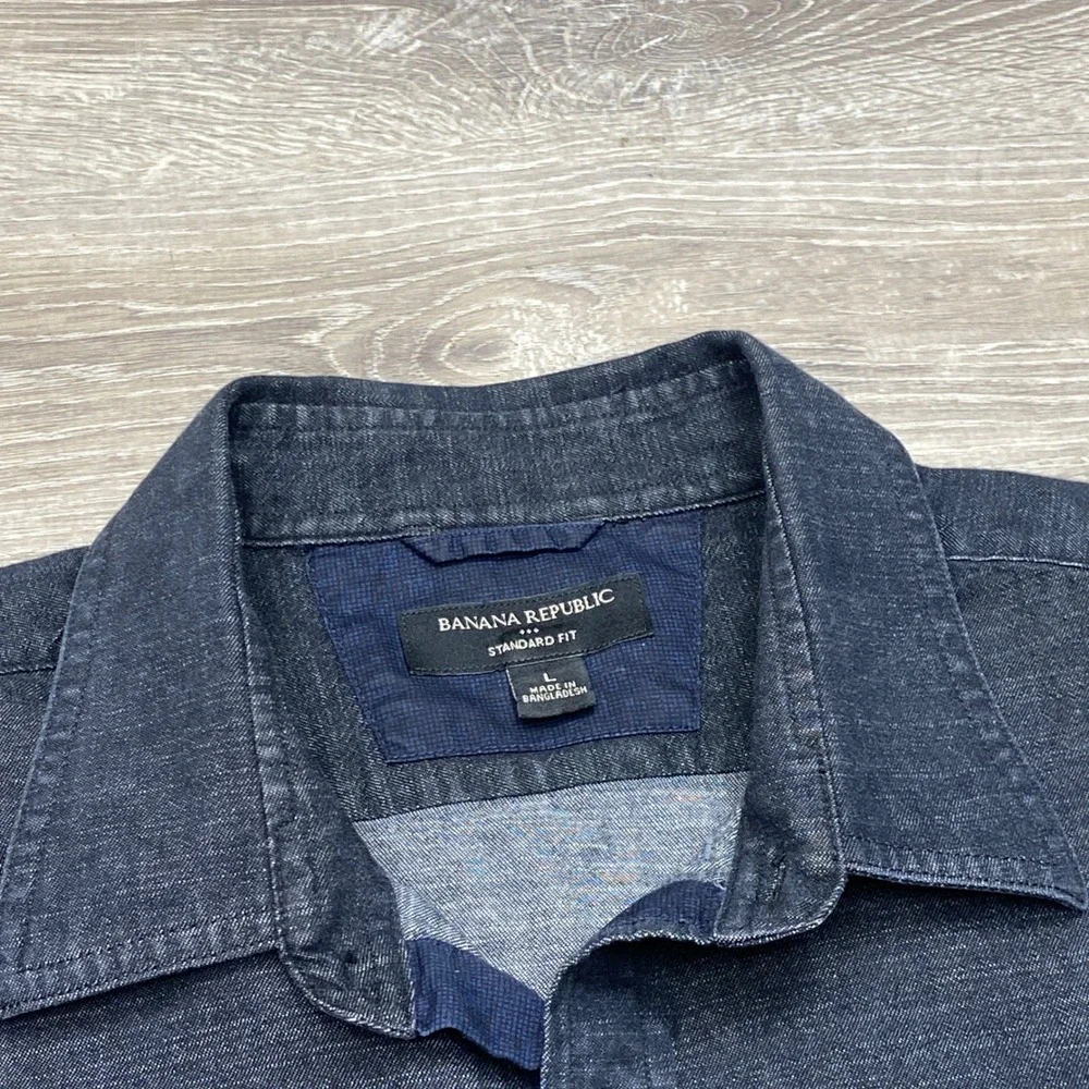 Banana Republic Shirt Standard Fit Mens Large Blue Cotton Denim Button Down Long